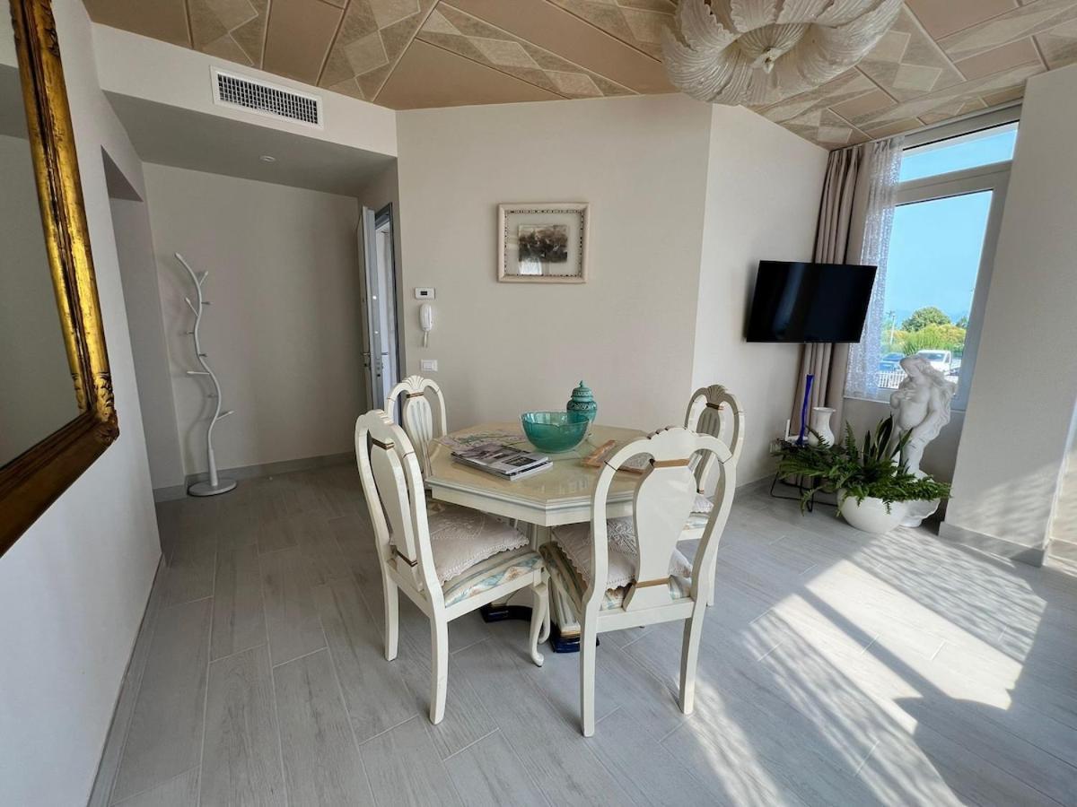 Desenzano Lakeview - Luxury Flat * Desenzano del Garda